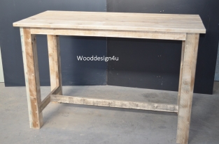 Standing table of scaffolding wood